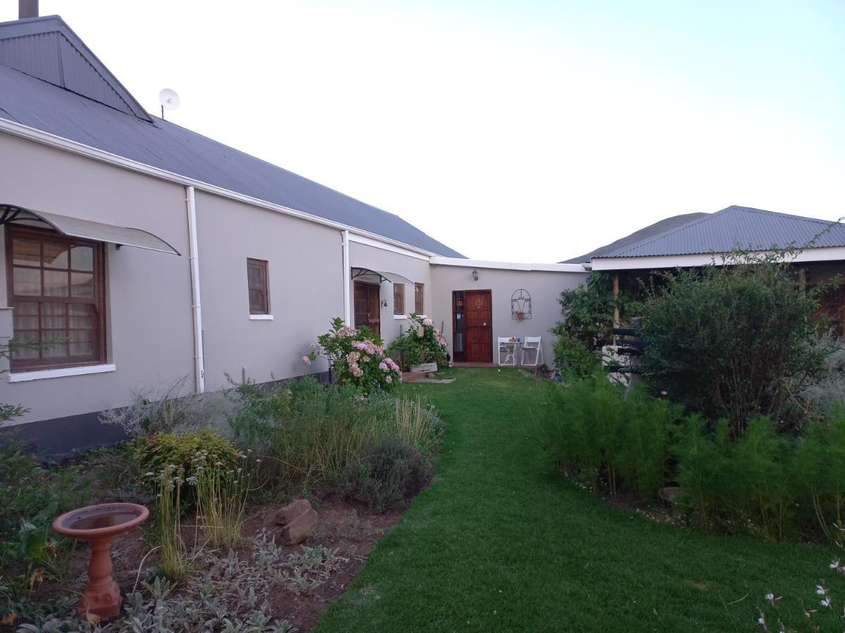 Отель Dekotzenhof Wakkerstroom Экстерьер фото
